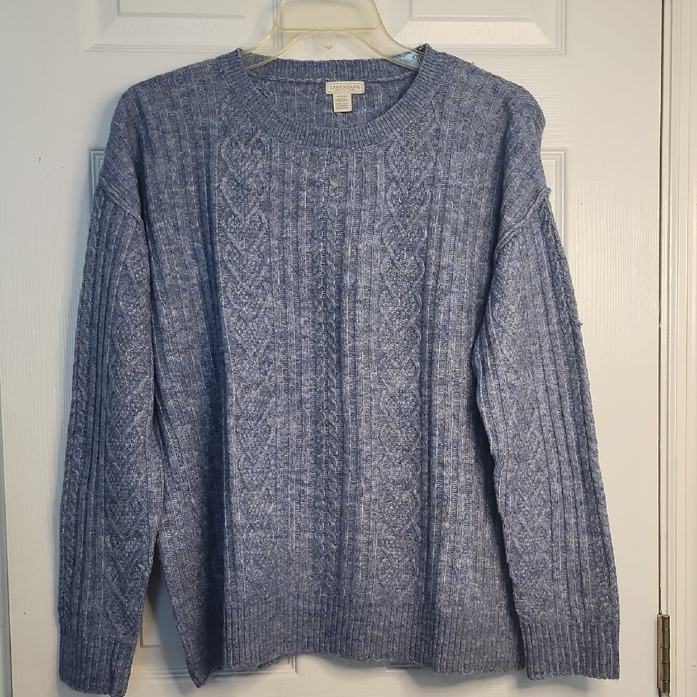 LEGENDARY OUTFITTERS woman's Blue Cable Knit Sweater Size M